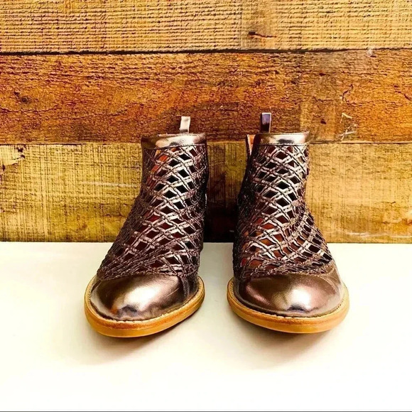 Jefferey Campbell Taggart Ankle Boot - Picture 5 of 10
